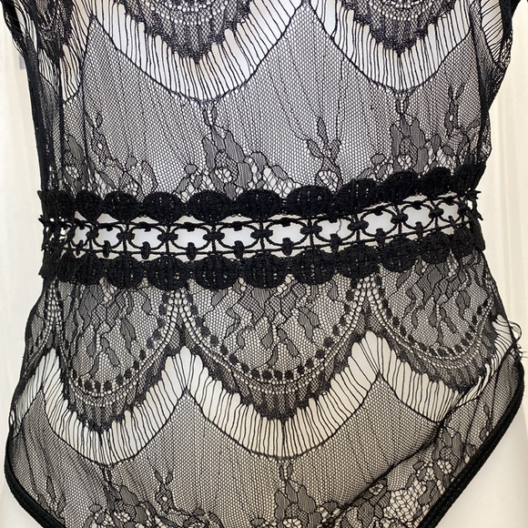REDUCED!! NEW black lace teddy - Picture 4 of 16